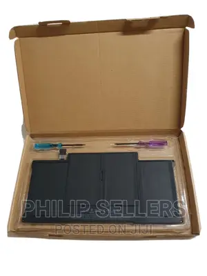 Apple Battery for Macbook Air 13 Model A1496 7.6V 54.4wh 71