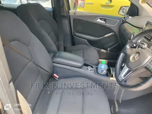 Mercedes-Benz B-Class 2014 Black