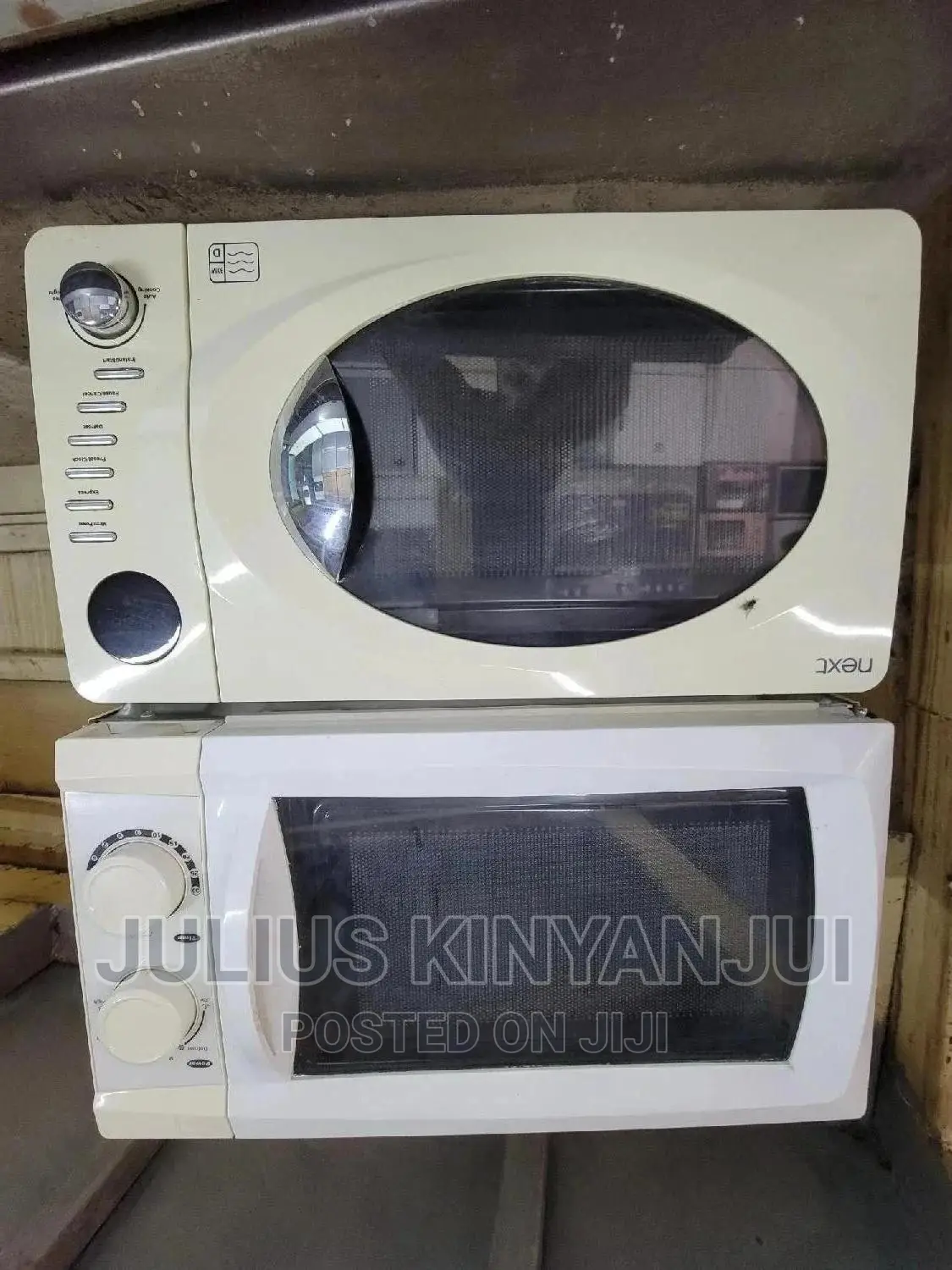 Microwave Oven