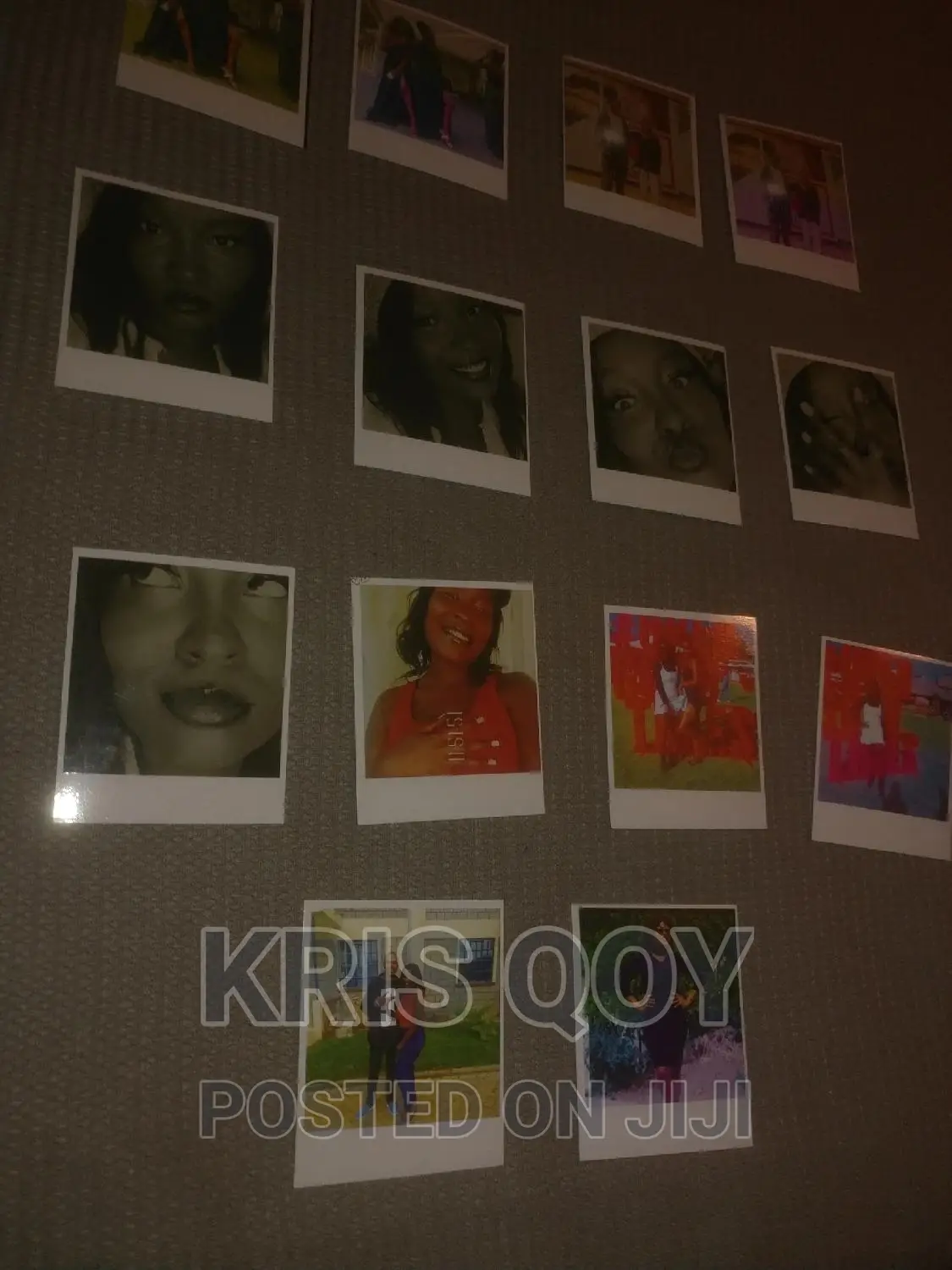 Customizable Polaroid Photos