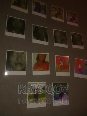 Customizable Polaroid Photos
