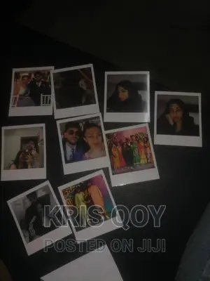 Customizable Polaroid Photos