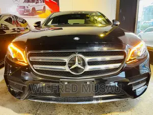 Mercedes-Benz E200 2017 Black