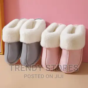 His Hers Cashmere Indoor Slipons Size 42-45
