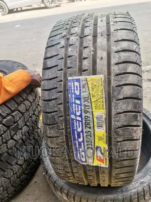 235/35r19 Acceler Tyre Made in Indonesia