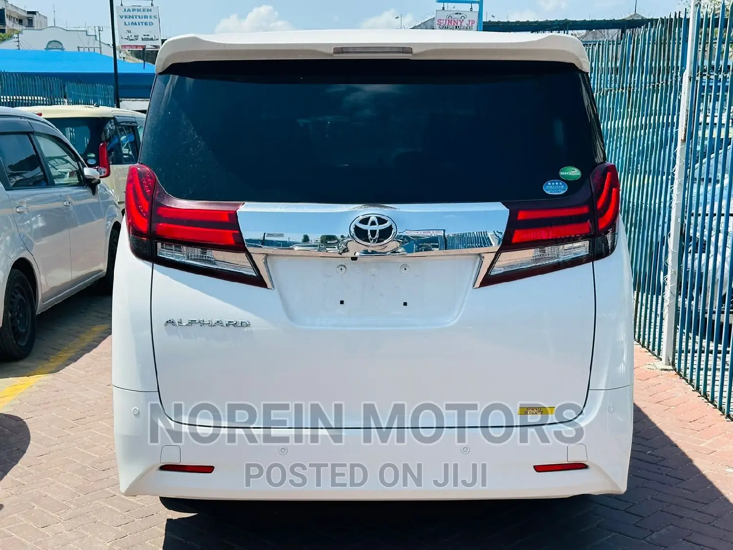 Toyota Alphard 2016 White