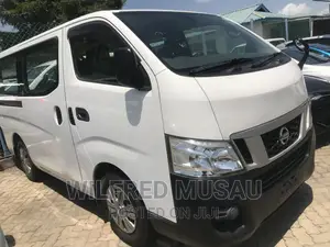 Nissan Caravan (Urvan) 2015 White