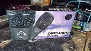 Wharfedale Corded Microphone