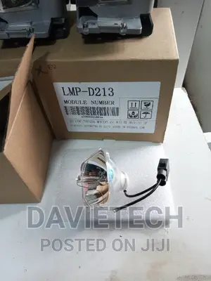 Benq Projector Replacement Lamps Available