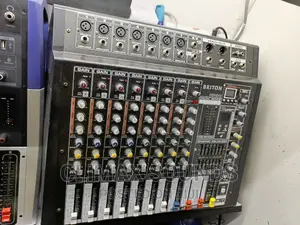 Britonepowered Mixer 8 Channel √