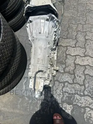 Nissan Caravan Gear Box ( Petrol)