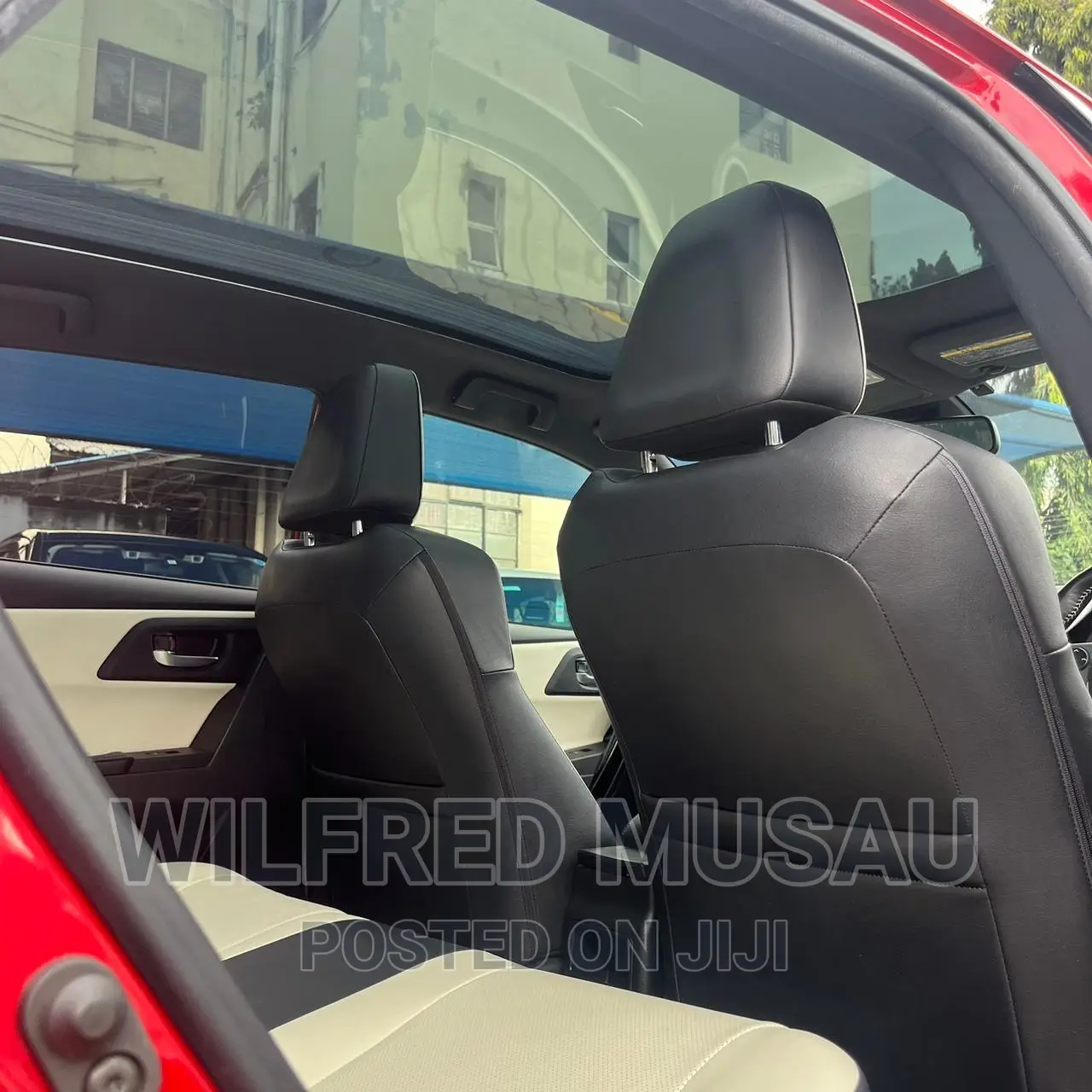 Toyota Auris 2016 Red
