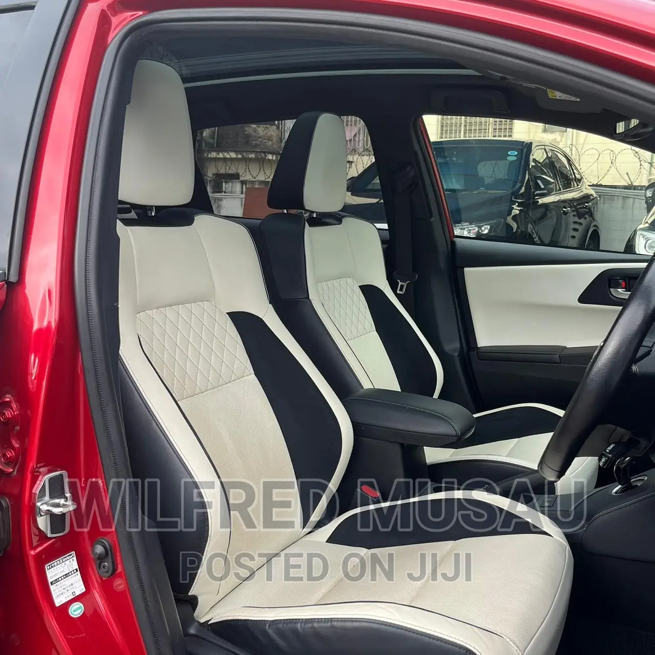 Toyota Auris 2016 Red