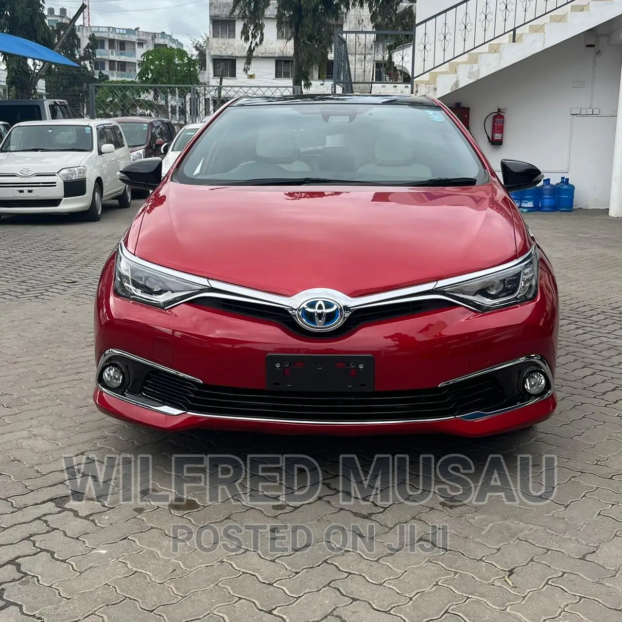 Toyota Auris 2016 Red