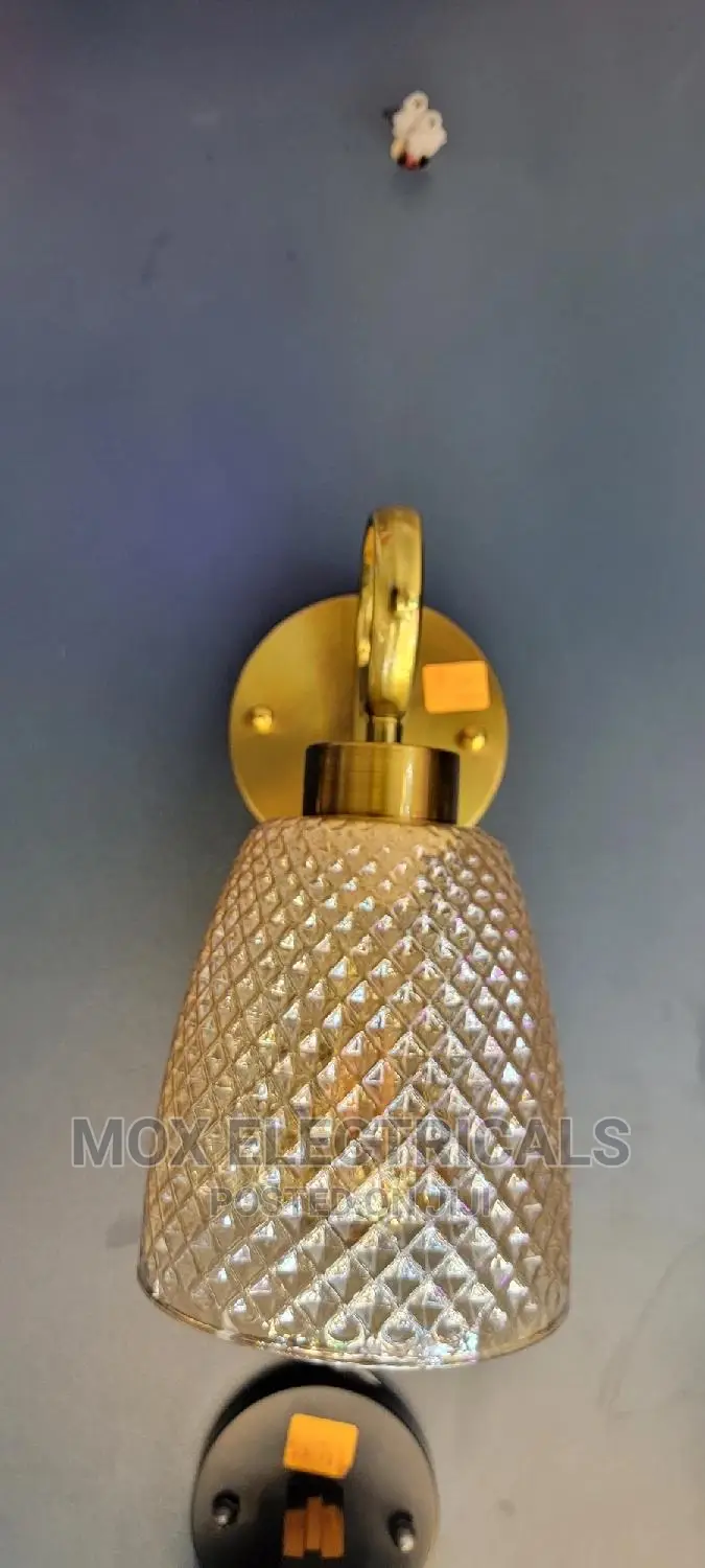Bulb Wall Bracket