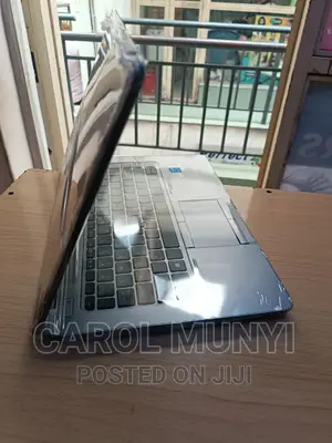 New Laptop HP EliteBook 820 8GB Intel Core I7 HDD 500GB