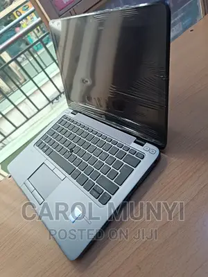 Laptop HP EliteBook 820 G2 6GB Intel Core I7 HDD+SSD 500GB