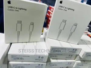Usb C to Lightning 1m Cable.