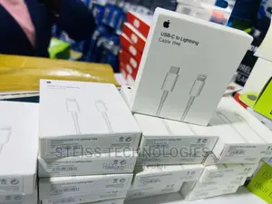 Usb C to Lightning 1m Cable.
