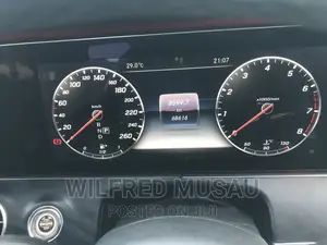 Mercedes-Benz E200 2016 Black