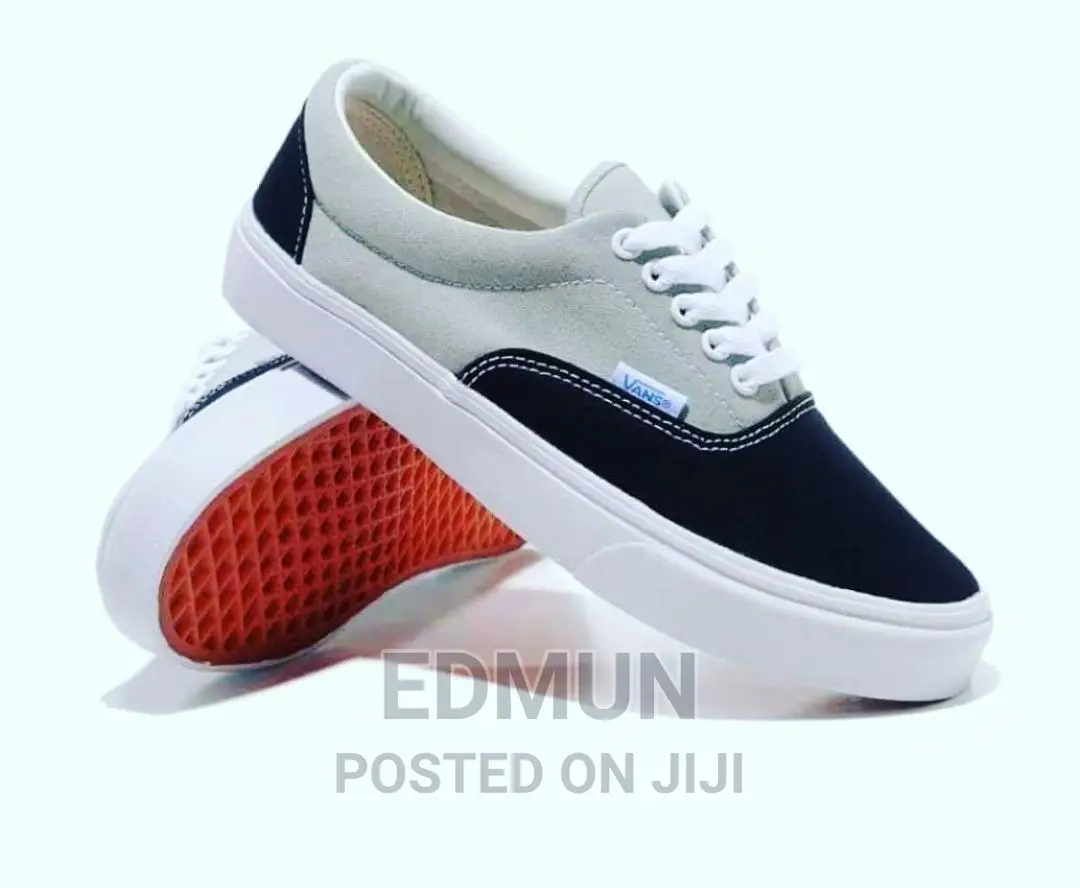 Grey Black Old Skool Vans Off the Wall
