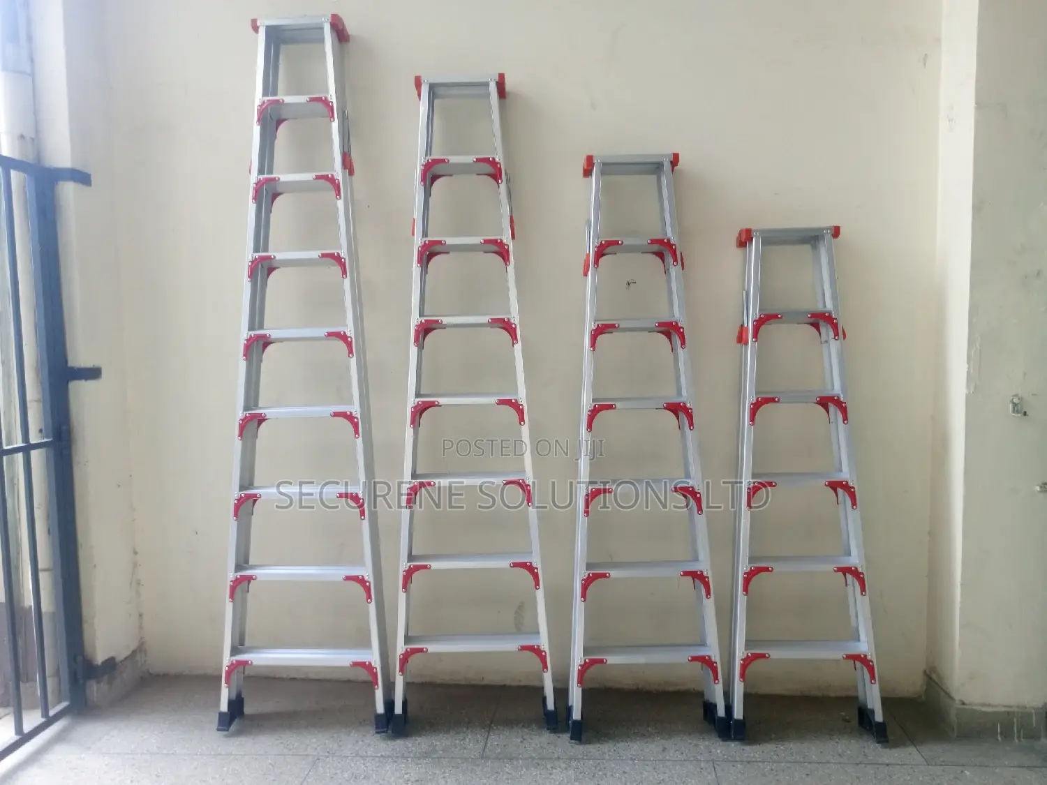Aluminium Twin Sided Multiple a Types Step Ladder