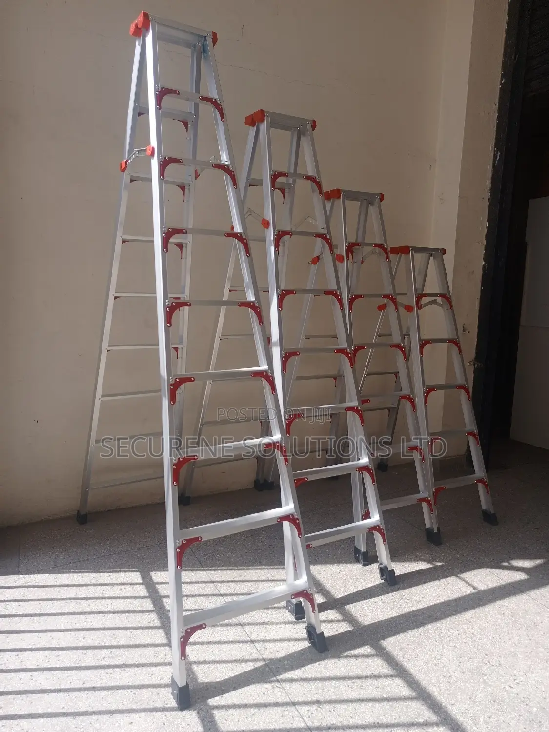 Aluminium Twin Sided Multiple a Types Step Ladder