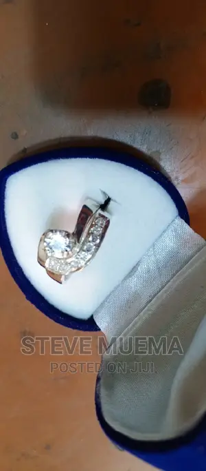 Silver,Engagement Rings.