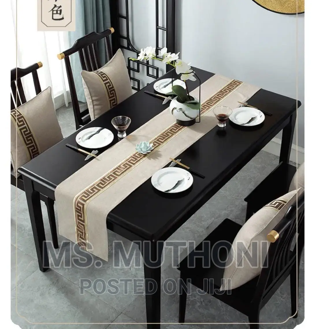 Linen Jacquard Table Runners