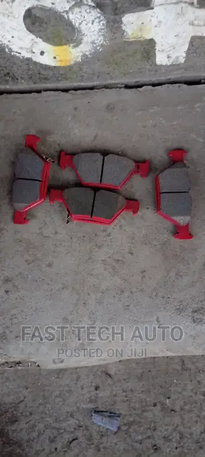 Subaru Levorg Front and Rear Brake Pads