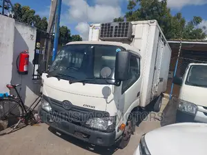 Toyota Dyna Freezer Body
