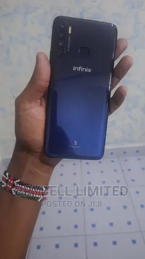 Infinix S5 Lite 64 GB Blue