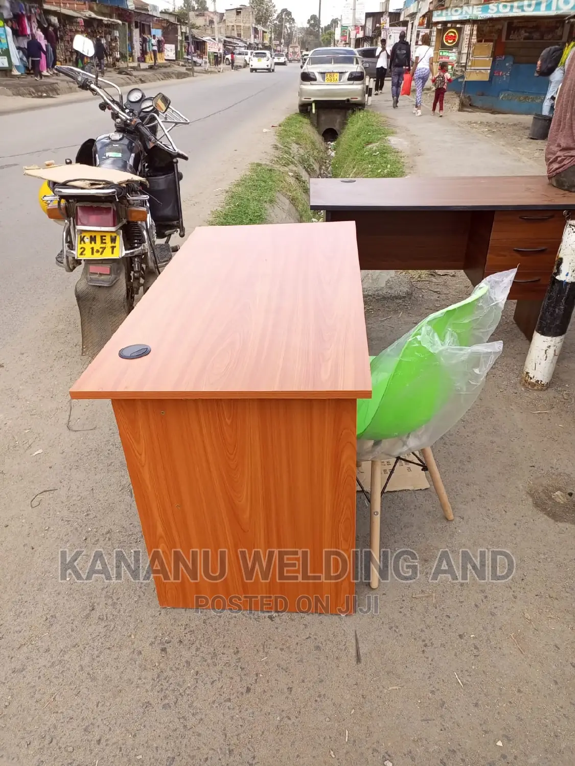 Office Desk