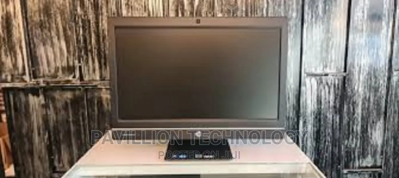 Desktop Computer HP AiO 22 8GB Intel Core I7 HDD 500GB