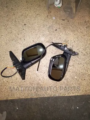 Side Mirror Nze/ Fielder 2002