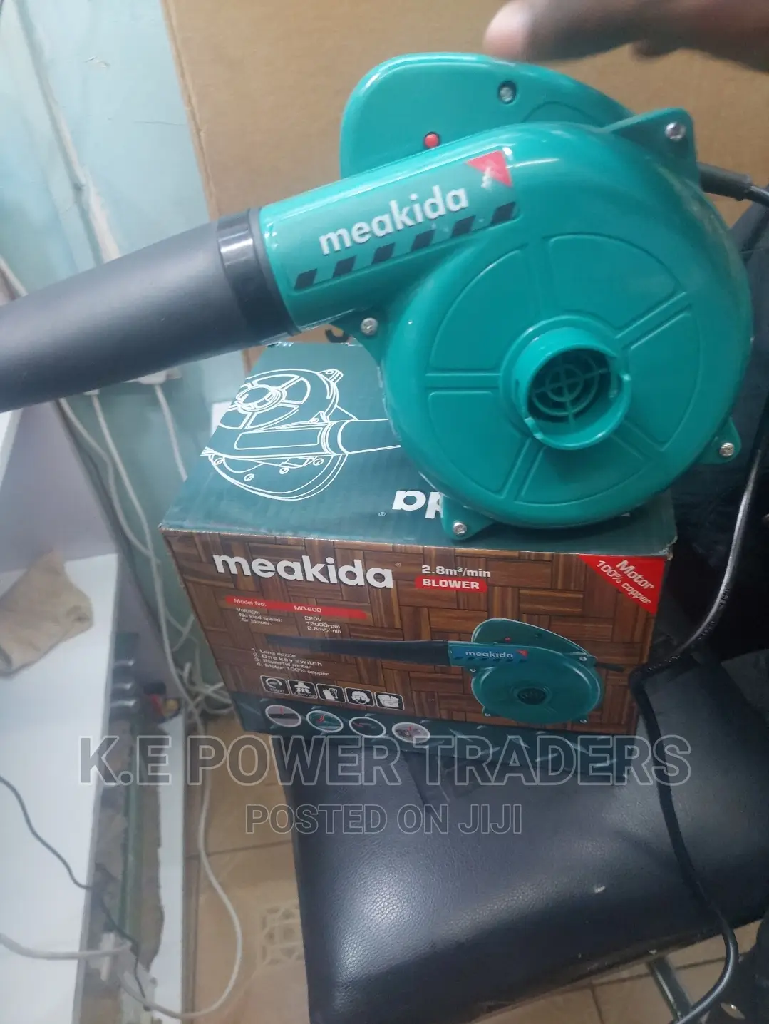 Cleaning 600watts Air Blower
