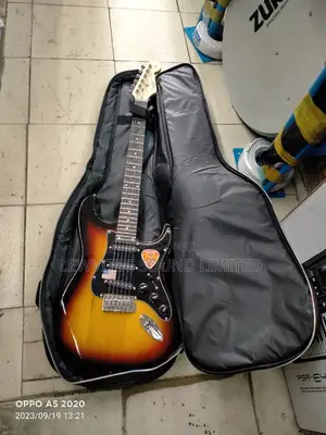Fender Solo With Bag
