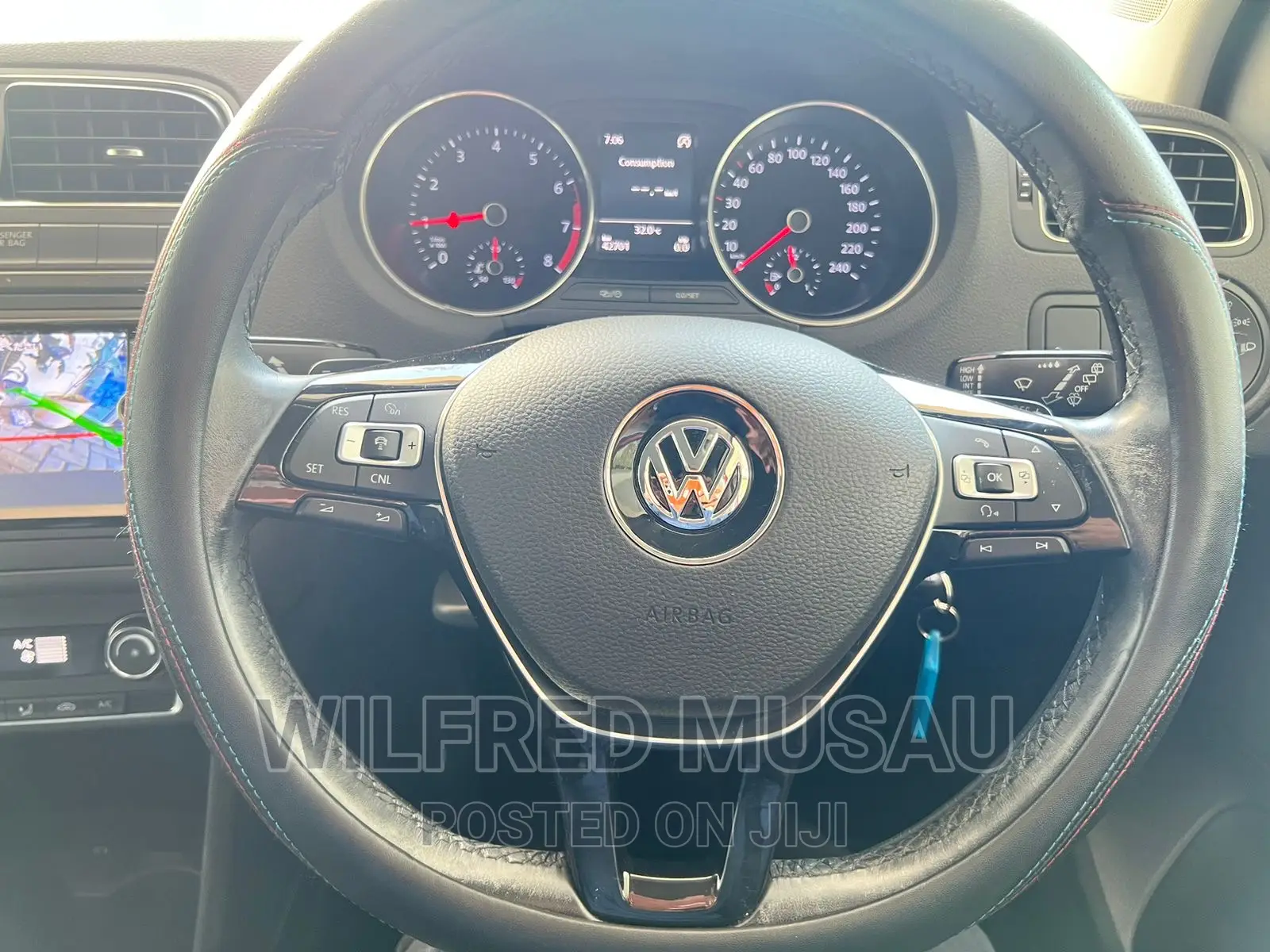 Volkswagen Polo 2016 Red
