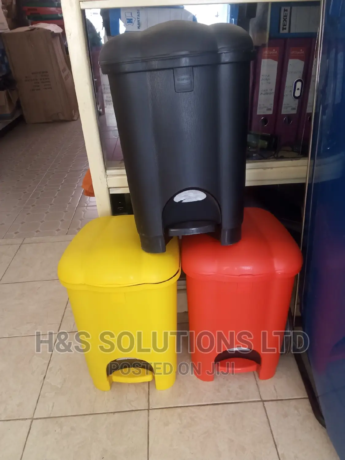 18 Litre Pedal Bin/Waste Bin