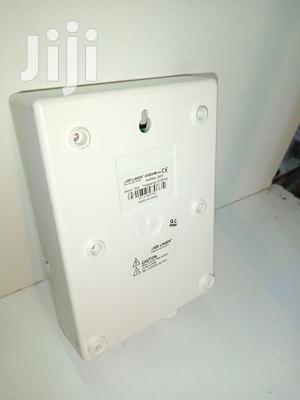 Avs 3oa, Automatic Voltage Stabilizer