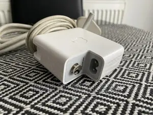 Genuine Original Apple 60W Macbook Pro 13" Magsafe 1 Power A