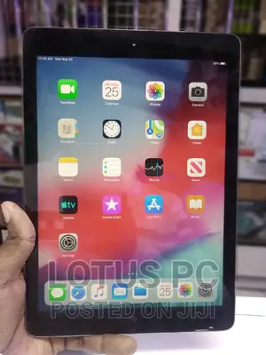 Apple iPad Air 32 GB Silver