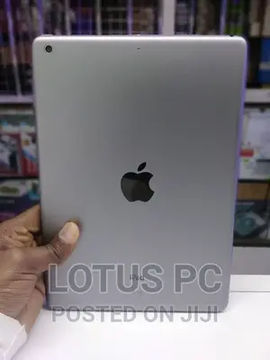 Apple iPad Air 32 GB Silver