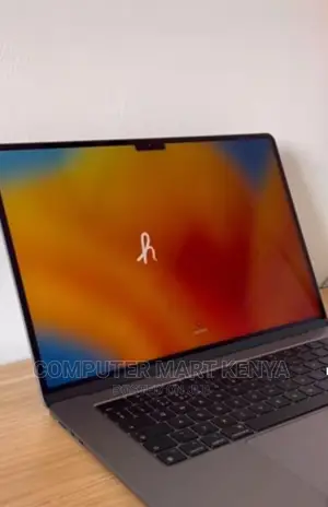 New Laptop Apple MacBook Pro 16GB Apple M2 SSD 512GB