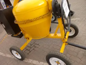 Concretemixer in Stock