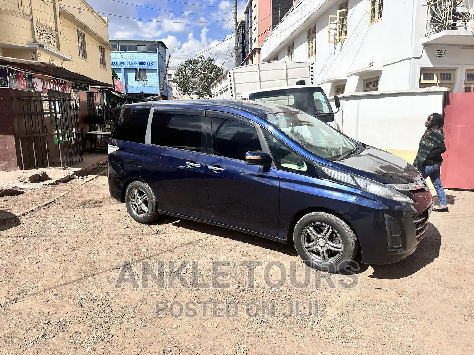 8 / 7 Seaters Car Rentals. Multiple Units Available
