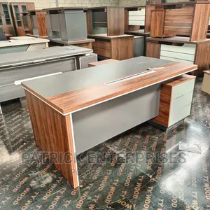 Executive Imported Office Desk 1.8 MTRS