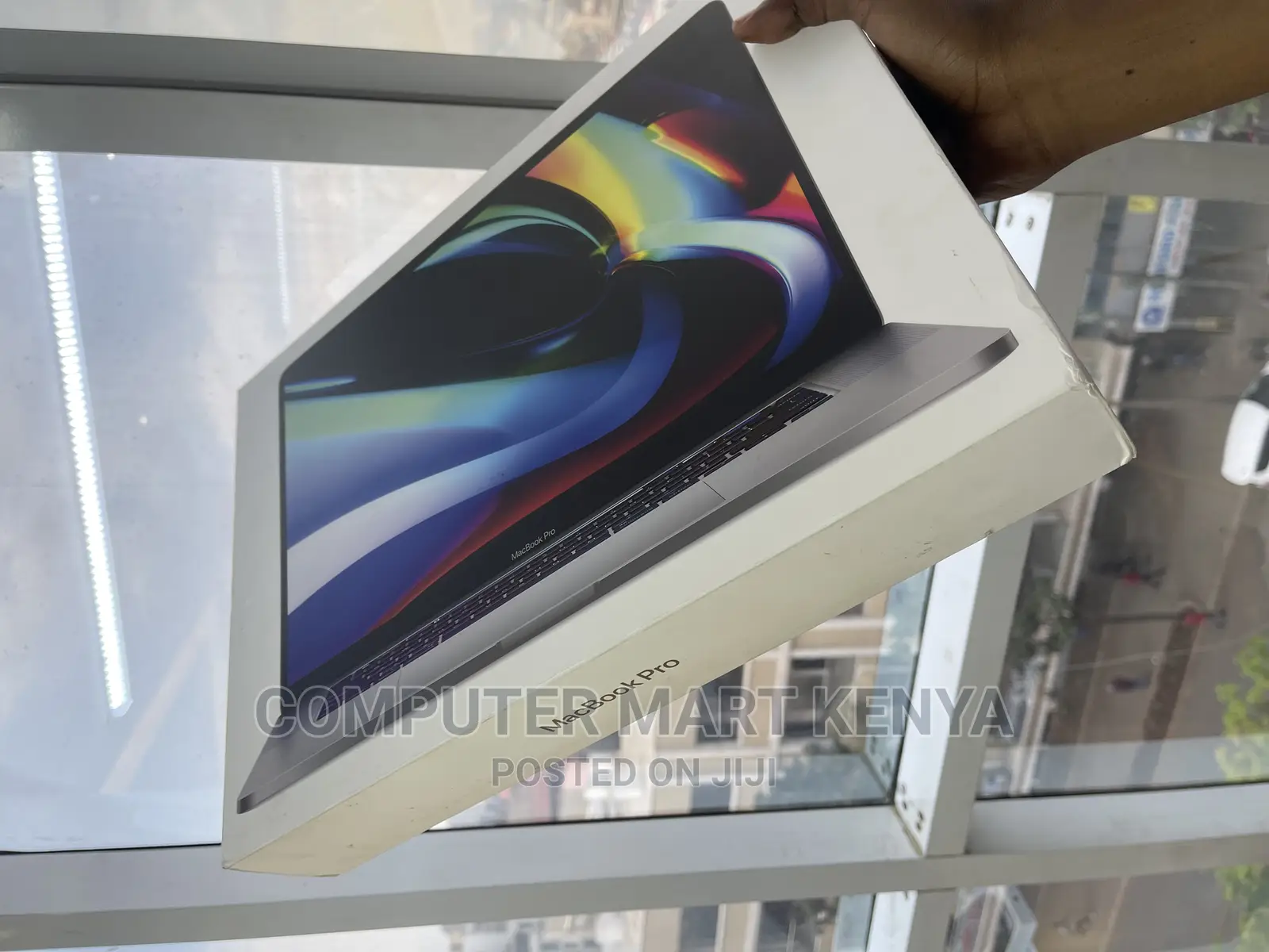 New Laptop Apple MacBook Pro 16GB Apple M2 SSD 1T