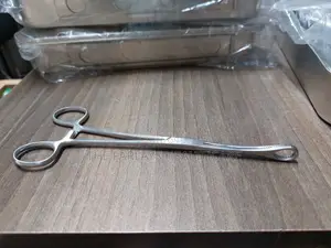 Sponge Holding Forceps.
