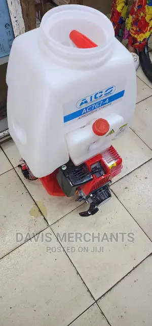 Motorized Knapsack Sprayer With 4 Stoke Engine